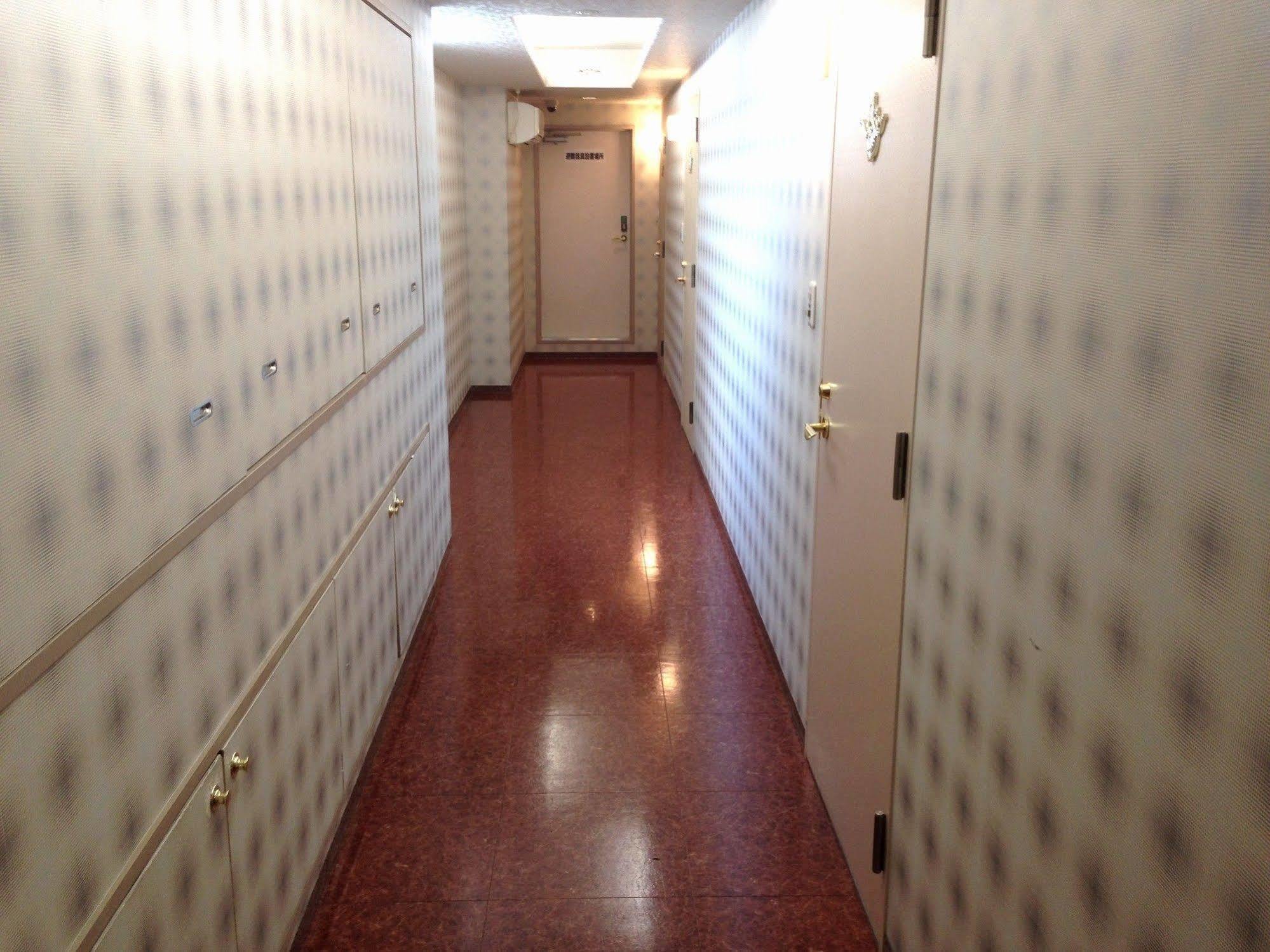 Uehonmachi Plaza Hotel (Adults Only) Osaka Buitenkant foto